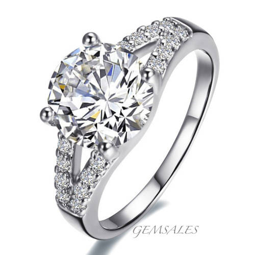 BRILLIANT CUT 2 CARAT SIMULATED DIAMOND RING ~ STUNNING ~ SIZE 5