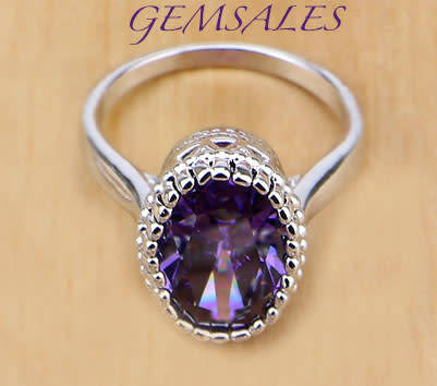 *SPECTACULAR*OVAL CUT AMETHYST RING -AVAILABLE SIZES  5 1/2 - 6 1/2 - 7 1/2*