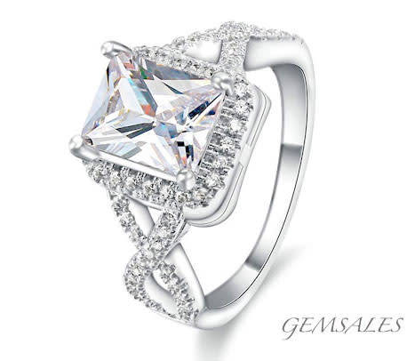 2.5ct Emerald Cut Sim Diamond CZ  #18KGP#   SIZE  8