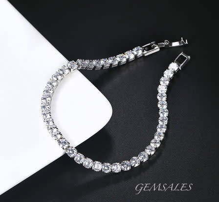 .25ct x 41 CZ Brilliant Cut Tennis Bracelet 19cm