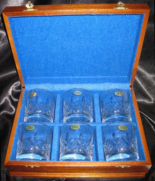 Crystal Glasses in Wooden Case!!!
