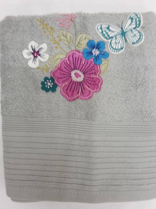Hand Towel embroidery - R 35