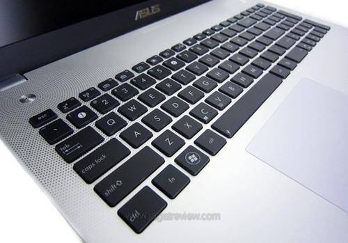 HUGE SPEC ASUS CORE i7***8GB RAM***256GB SSD***NVIDIA 2GB***