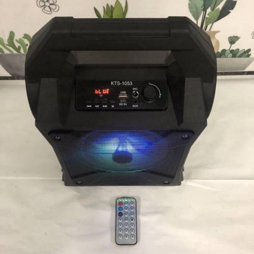 KTS-1053 Bluetooth speaker with grip. Retro design with 6-inch Led light