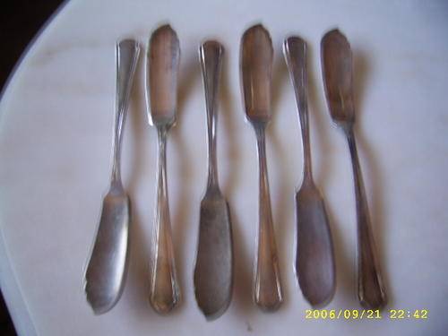 SA AIRWAYS FISH KNIVES