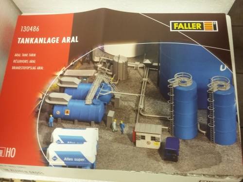 Faller - ARAL tank Farm