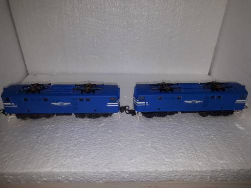 Customised Lima E5 loco and dummy - Blue train E341