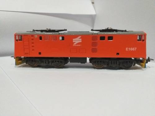 LIMA SAR E919 loco Spoornet