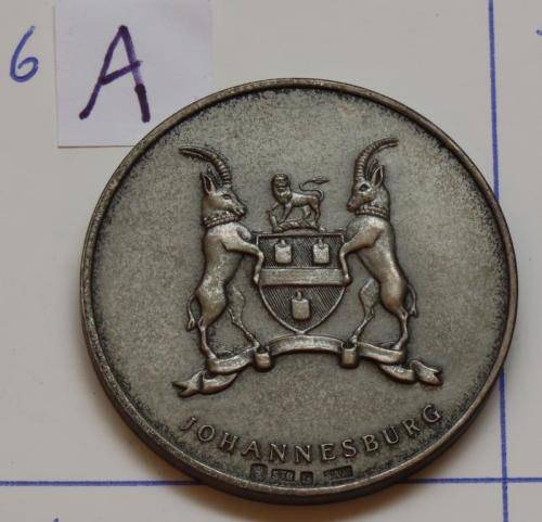 Bargain 1966 Sterling Silver `Tribute to our Pioneers` Medallion (30.1 g)