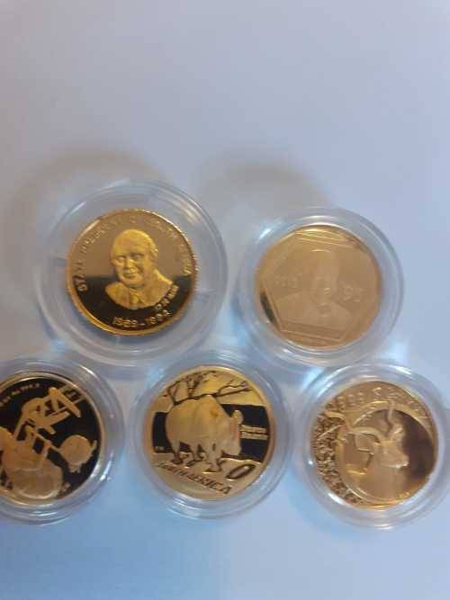 Assorted gold coins