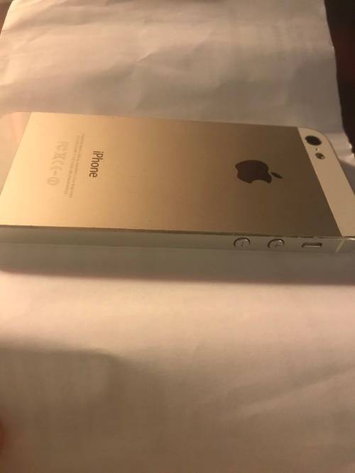 Apple iPhone 5 32GB for parts *READ LISTING*