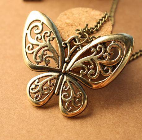 Fashion Jewelry Beautiful Butterfly Sweater Chain / Necklace