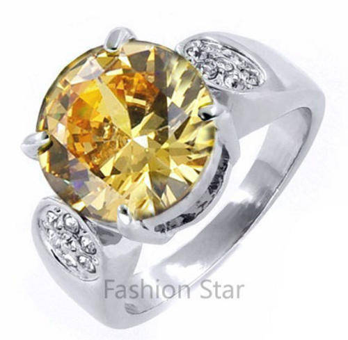 Fashion Jewelry Beautiful 18k Gold Plated Ring--Size 6.5 Or N
