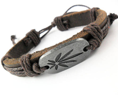 Hot Seller !!! -- European Fashion Genuine Leather Bracelet
