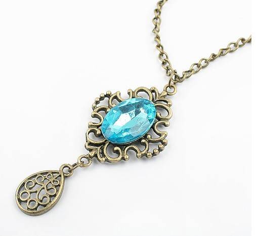 Fashion Jewelry Beautiful Sweater Chain / Necklace