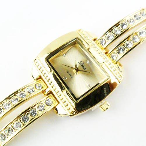 Fashionable Quartz Lady's Watch