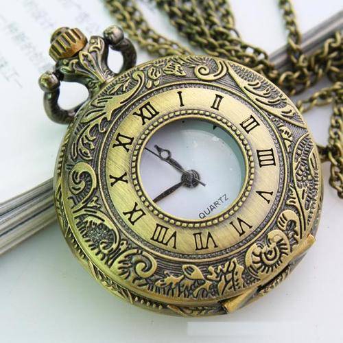 Fashionable Retro Mini  Pocket Watch With Chain.