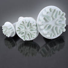 FONDANT PLUNGER CUTTER - SNOWFLAKE 1