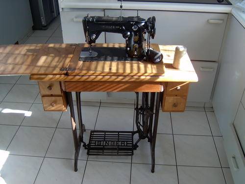 SINGER 306 SEMI INDUSTRIAL SEWING MACHINE