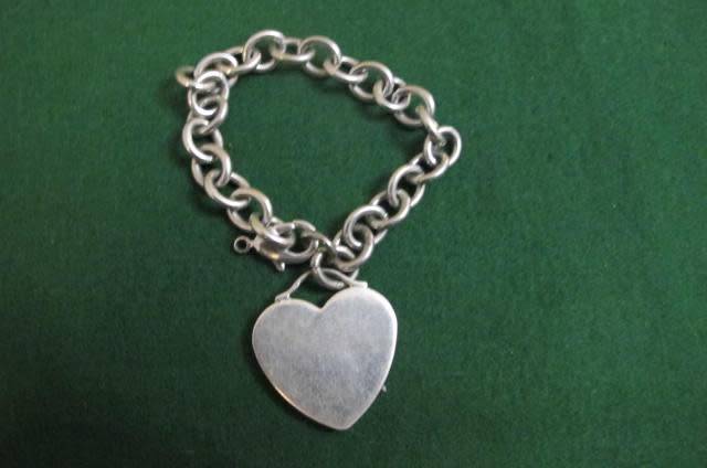 Costume Jewellery  - Tiffany and co bracelet 16 cms