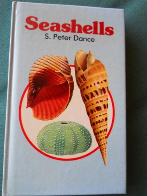Seashells - S Peter Dance (Illustrated by James Nicholls)