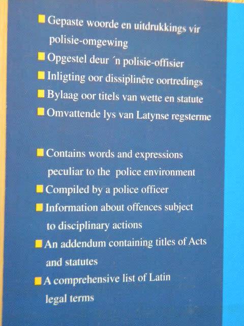 TWEETALIGE POLISIEWOORDEBOEK / BILINGUAL POLICE DICTIONARY  by I E du Toit