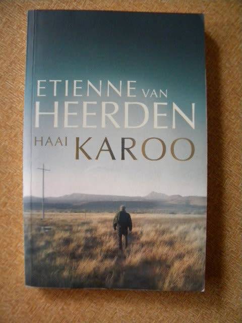4 X ETIENNE VAN HEERDEN: Liegfabriek, Die laaste kreef, Haai Karoo en Om te Awol