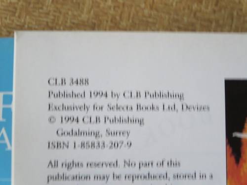 THE COMPLETE BOOK OF FRESHWATER AND MARINE TROPCIAL FISH  by R Crow and D Keeley