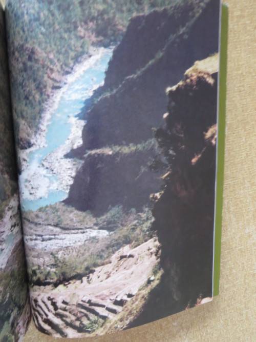 MINOLTA MIRROR  An International Magazine Of Photography
