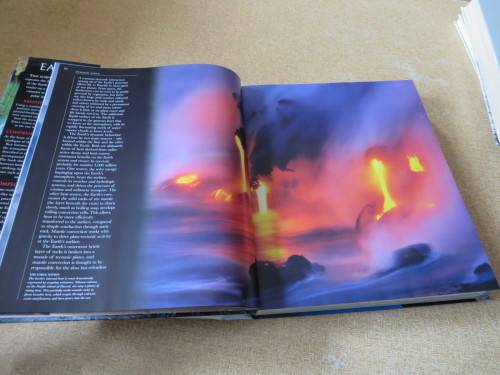 EARTH  Editor-in-chief James F. Luhr
