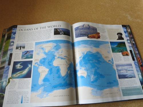EARTH  Editor-in-chief James F. Luhr