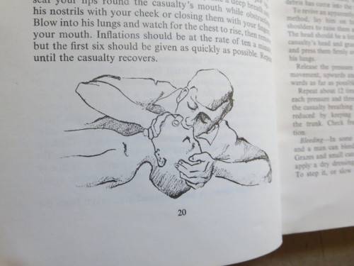DON`T DIE IN THE BUNDU  by Col. G. H. Grainger (Rhodesiana) (Handbook of survival)