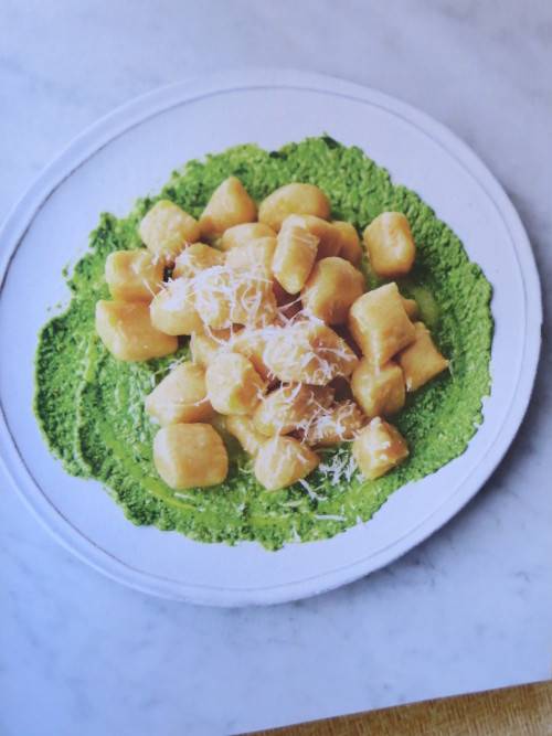 VEG: Easy & Delicious Meals For Everyone  by Jamie Oliver