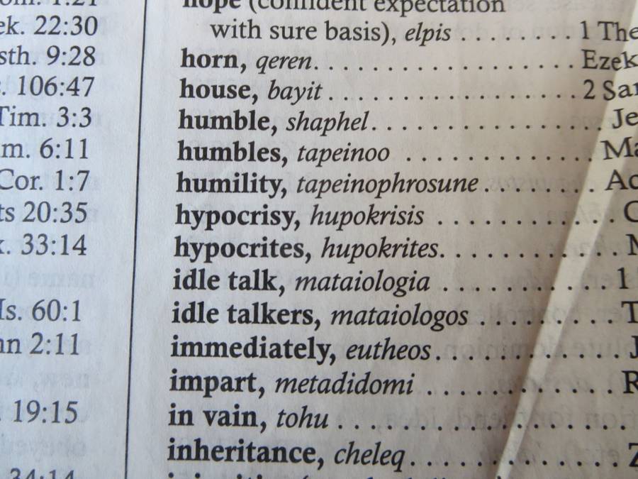 NEW SPIRIT FILLED LIFE BIBLE  Executive Editor: Jack W. Hayford  New King James Version