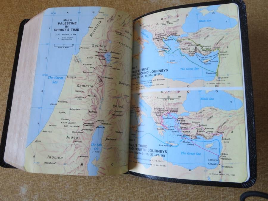 NEW SPIRIT FILLED LIFE BIBLE  Executive Editor: Jack W. Hayford  New King James Version