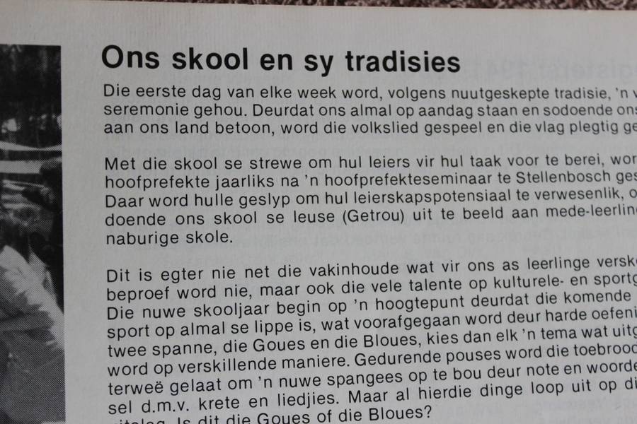 HOËRSKOOL RIVIERSONDEREND. Feesblad 1940-1990.