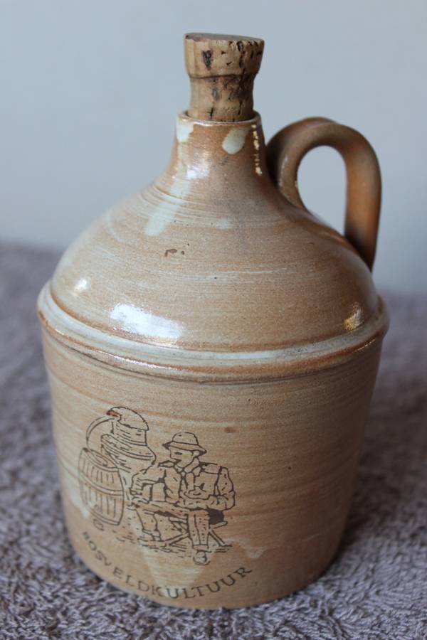 ERDE-KRAFFIE / CERAMIC CASK 500 ml  BOSVELDKULTUUR (leeg / empty)
