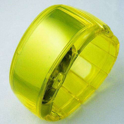 DIGITAL LED WATCH VERY UNIQUE STYLE YELLOW COLOUR
