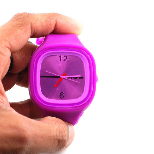 silicone sport  Wrist quartz Watch Fashion Unisex PURPLE