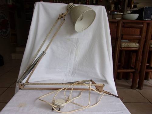 Vintage Luxo anglepoise lamp with enamel shade for restoration