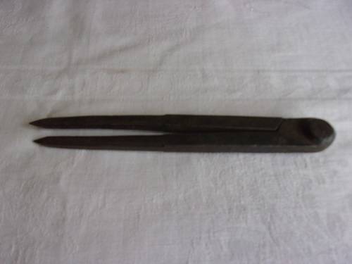 4 Vintage hand tools for 1 bid