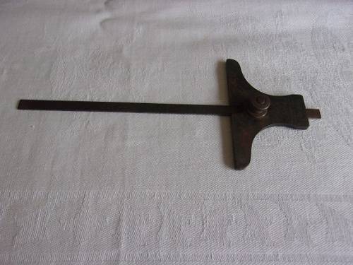 4 Vintage hand tools for 1 bid