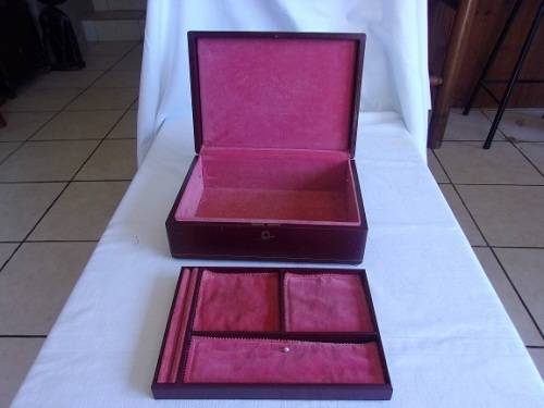 Large vintage burgundy genuine calf leather trinket/ jewellery box