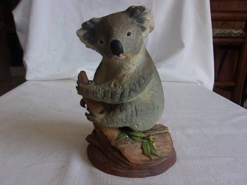 Limited edition Kyneton Fine China Koala Bear figure by Rita Daniel