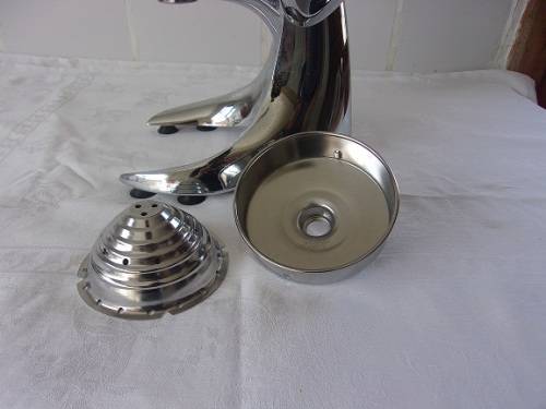 Retro chromed metal mechanical industrial lemon squeezer
