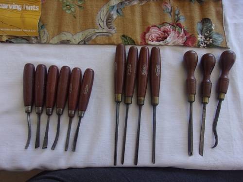 Lot of 13 vintage Marples wood carving tools for 1 bid
