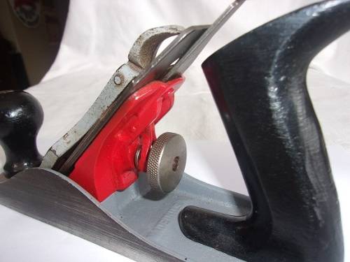 Vintage Millers Falls V-Line No. 302 bench plane - made in USA