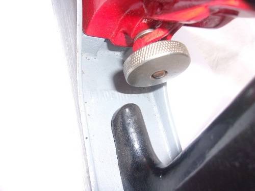 Vintage Millers Falls V-Line No. 302 bench plane - made in USA