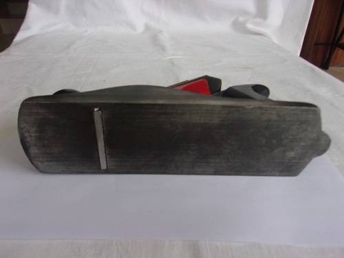 Vintage Millers Falls V-Line No. 302 bench plane - made in USA