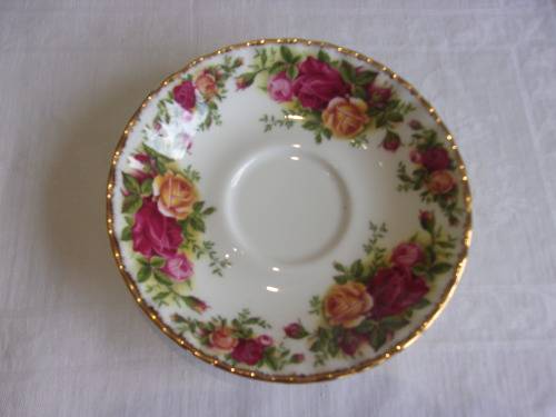 Vintage Royal Albert Old Country Roses tea trio
